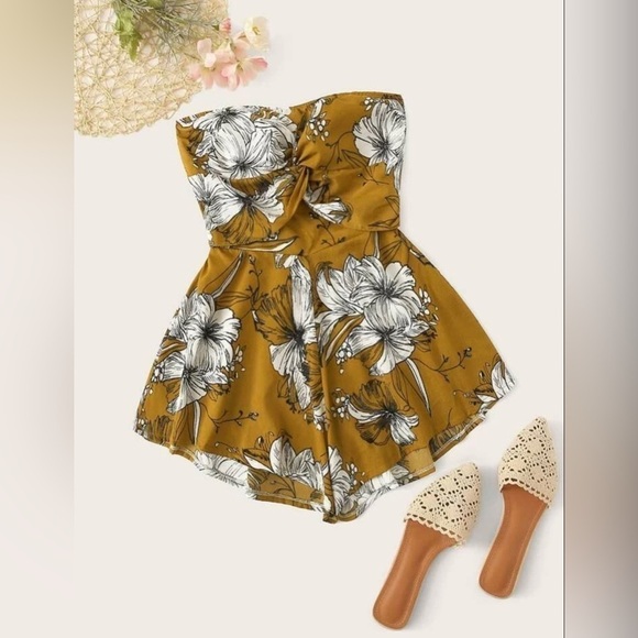 SHEIN Dresses & Skirts - SHEIN Floral Print Twist Tie Back Tube Playsuit